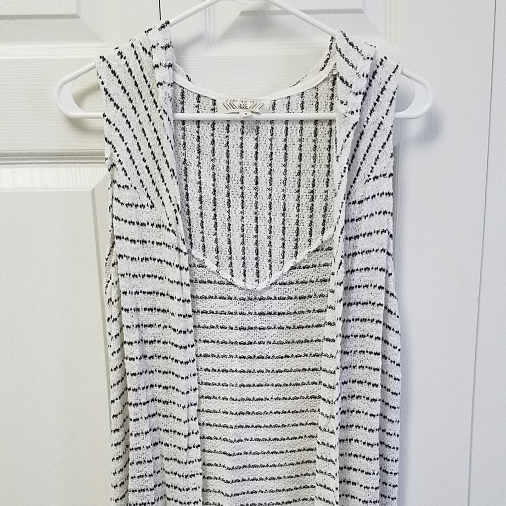 PINK ROSE Open cardigan sleeveless. Size S Preowned